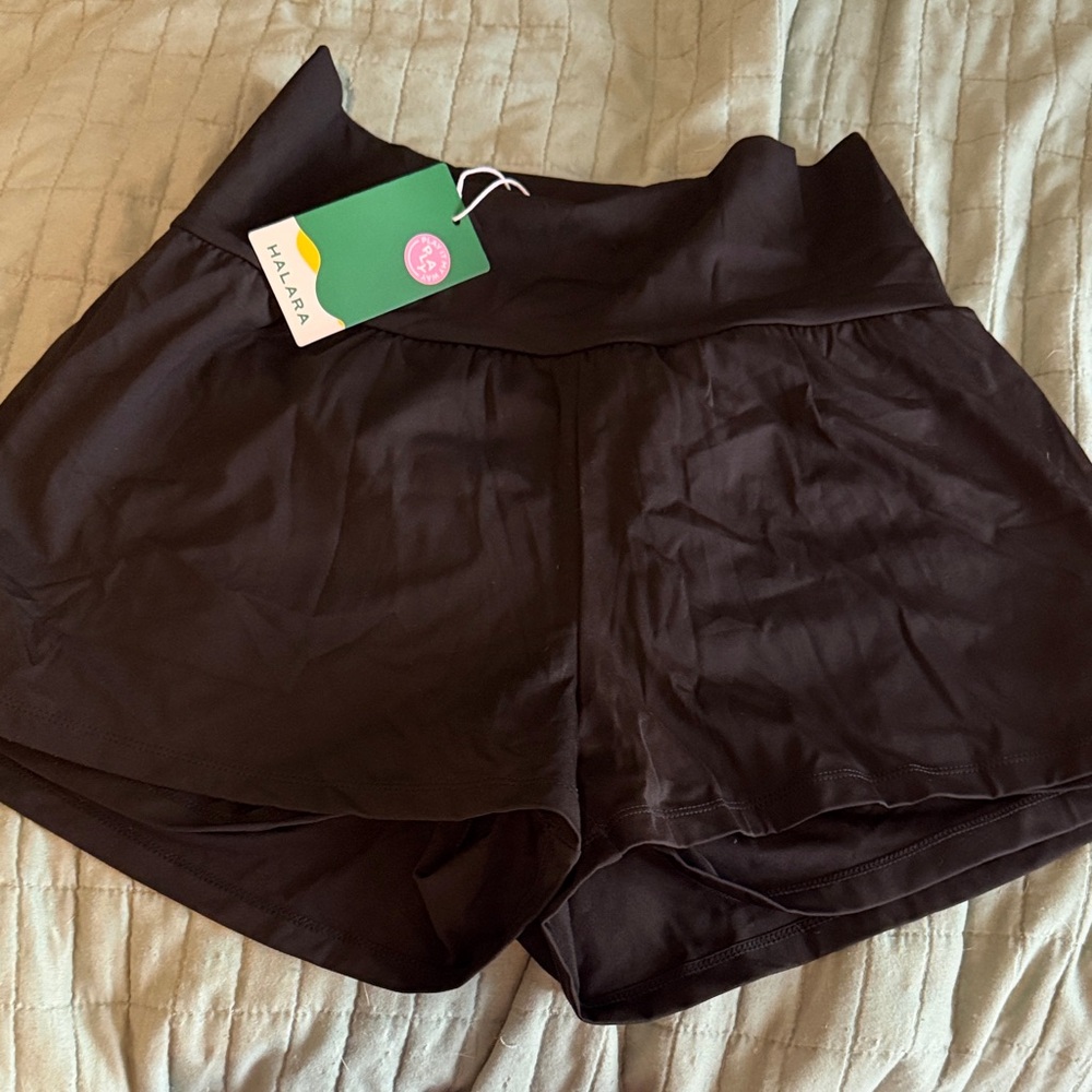 HALARA Women's Athletic Black Shorts